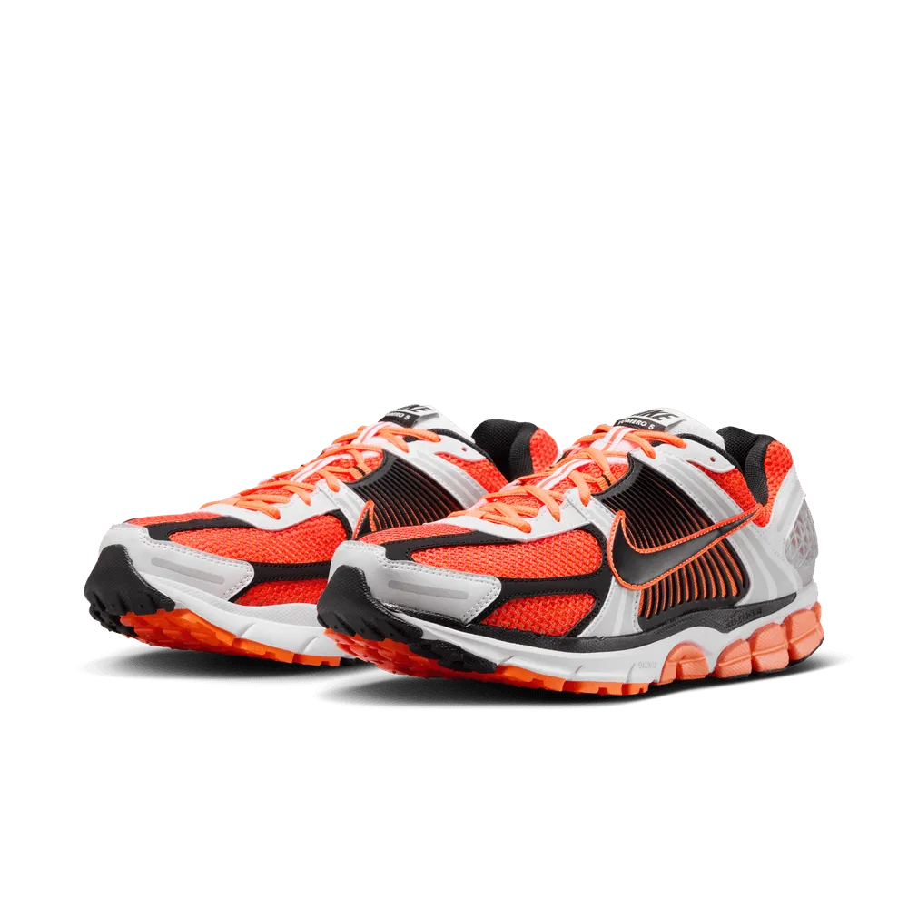 Zoom Vomero 5 'Total Orange'